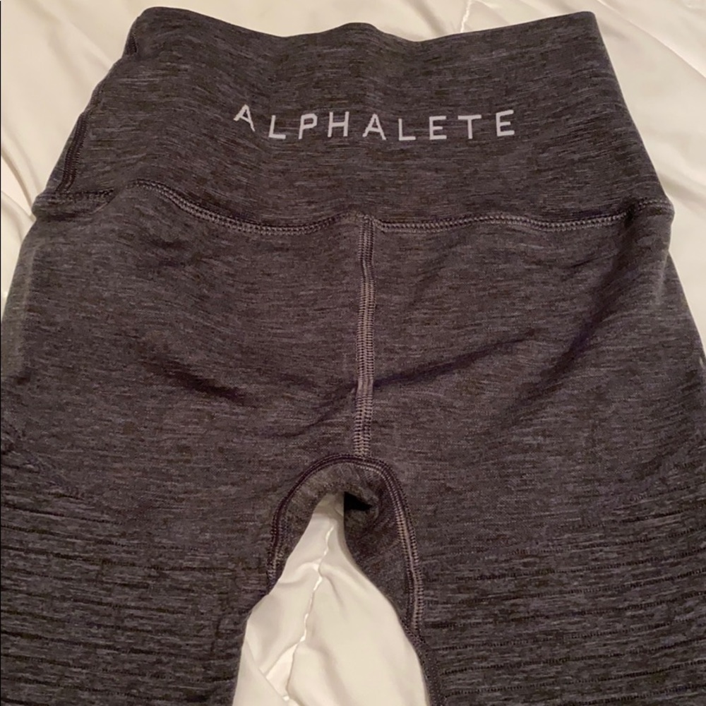 Alphalete Revival R6 Leggings, size XS